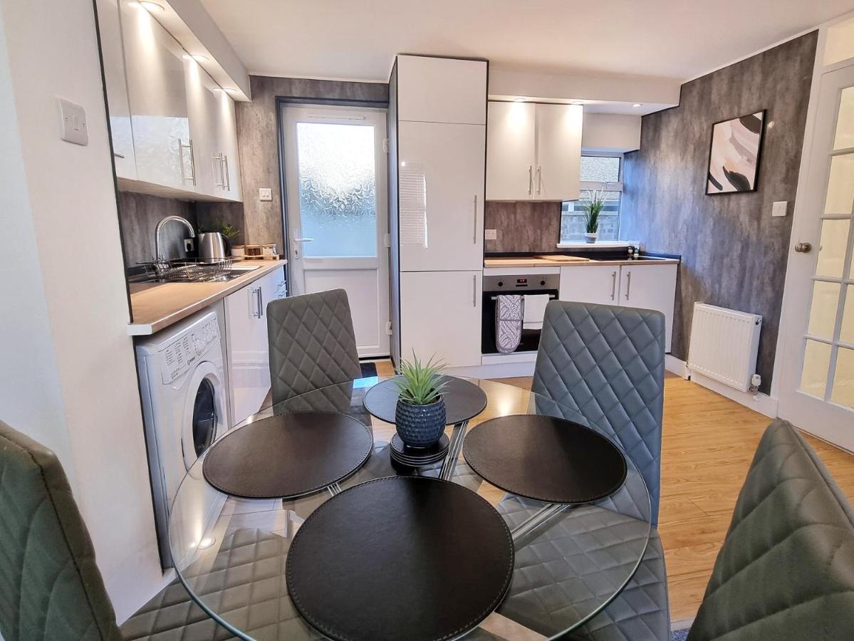 Cosy Apartment Nearby Train Station! Watford  Dış mekan fotoğraf